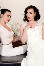 Runaway Bride with Casey Calvert and Whitney Wright